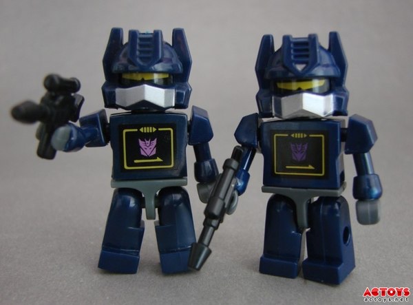 Transformers Kreon Knock Offs   ID Images Show Real From Fakes  (17 of 24)